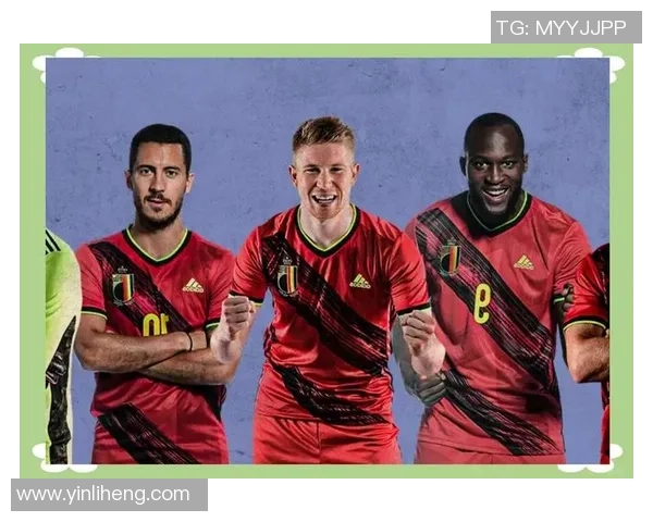 业余足球明星的崛起与传奇故事揭秘，如何在草根舞台上闪耀光芒